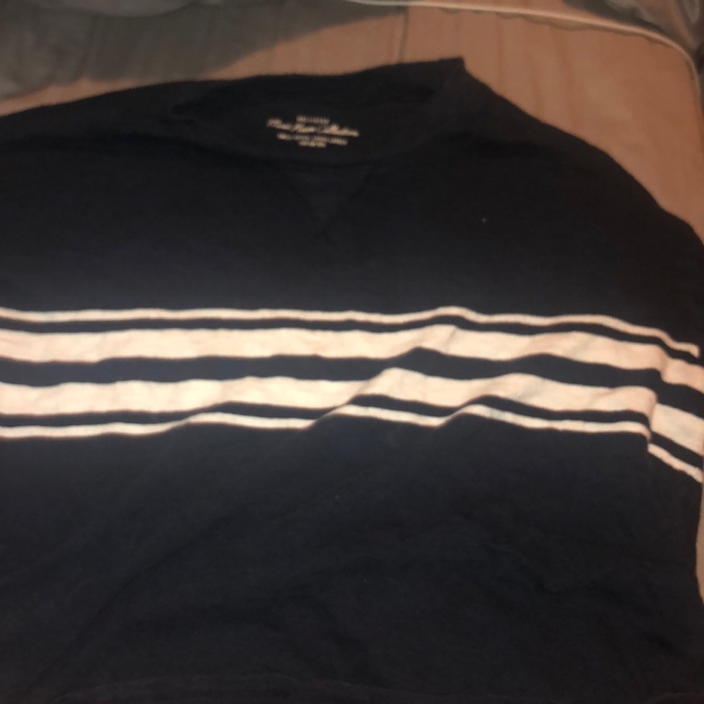 Long sleeve holister tee